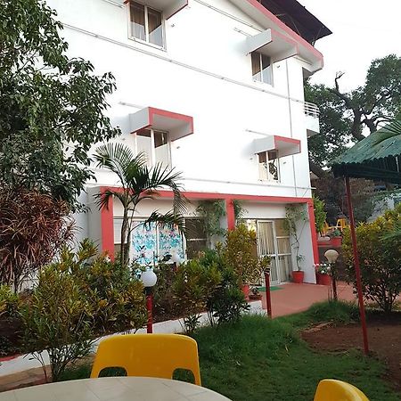 Hotel Stone House Mahābaleshwar Екстериор снимка