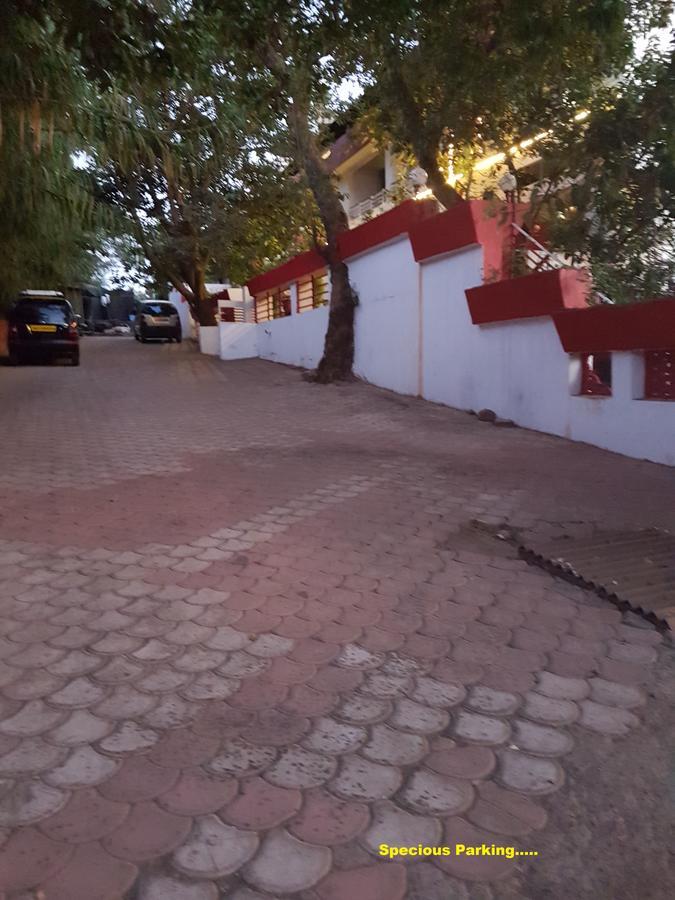 Hotel Stone House Mahābaleshwar Екстериор снимка