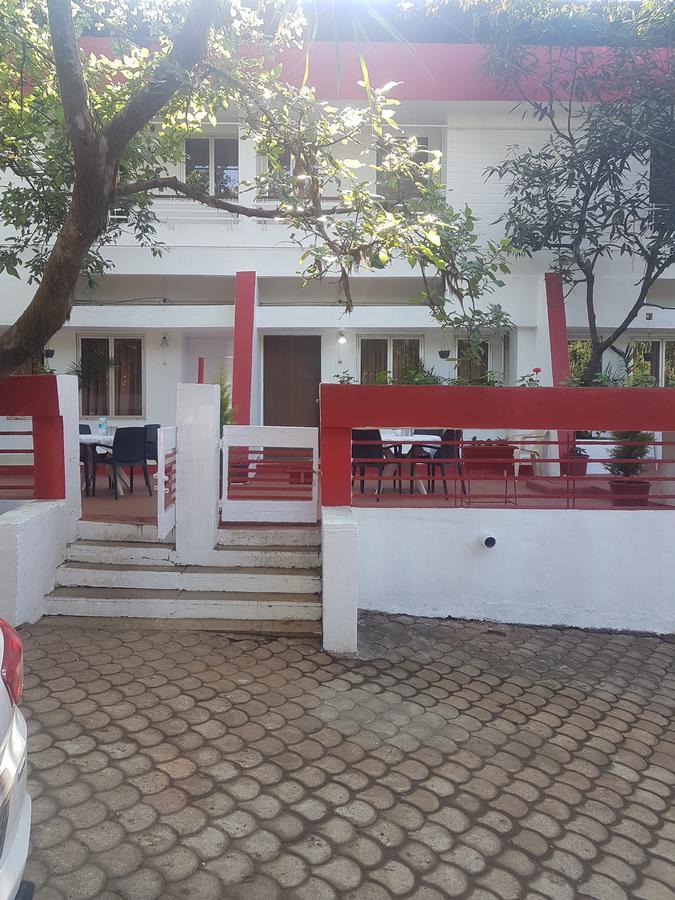 Hotel Stone House Mahābaleshwar Екстериор снимка